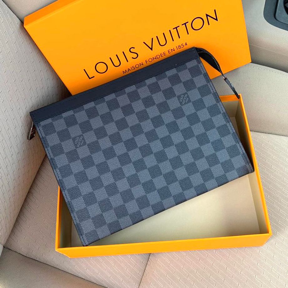 Louis Vuitton Pouch. image 1