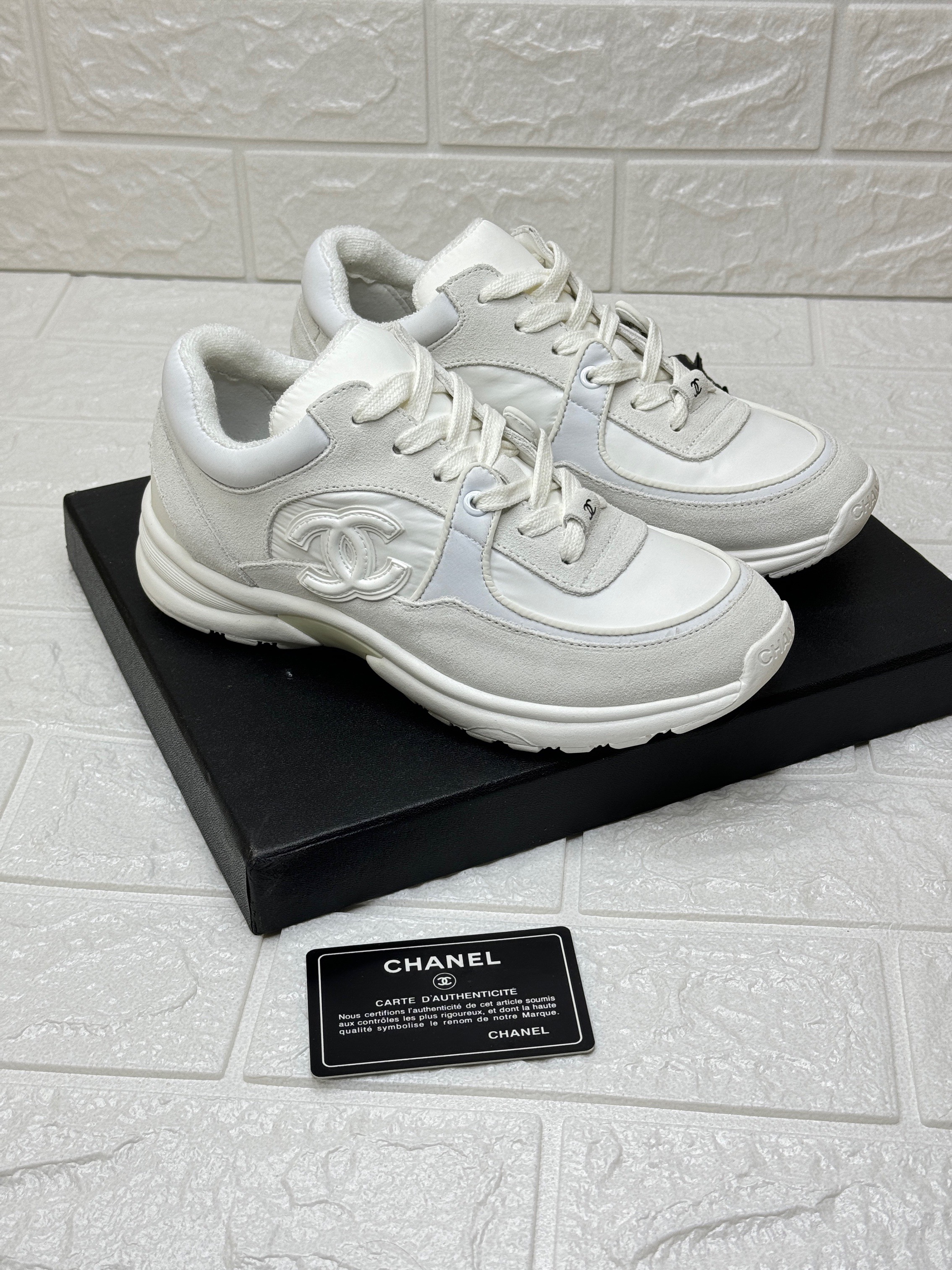 Chanel CC trainers. image 1